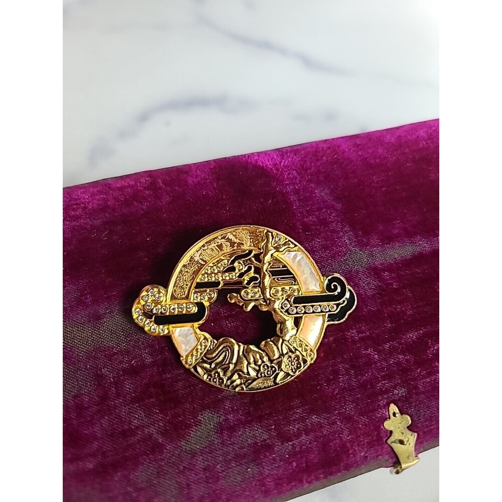 Art Deco Duri Brooch Vintage, READ